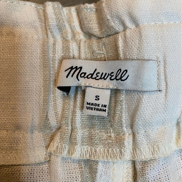 Madewell Linen-Blend Pull-On Paperbag Shorts: Undyed Stripe Edition - Picture 5 of 7